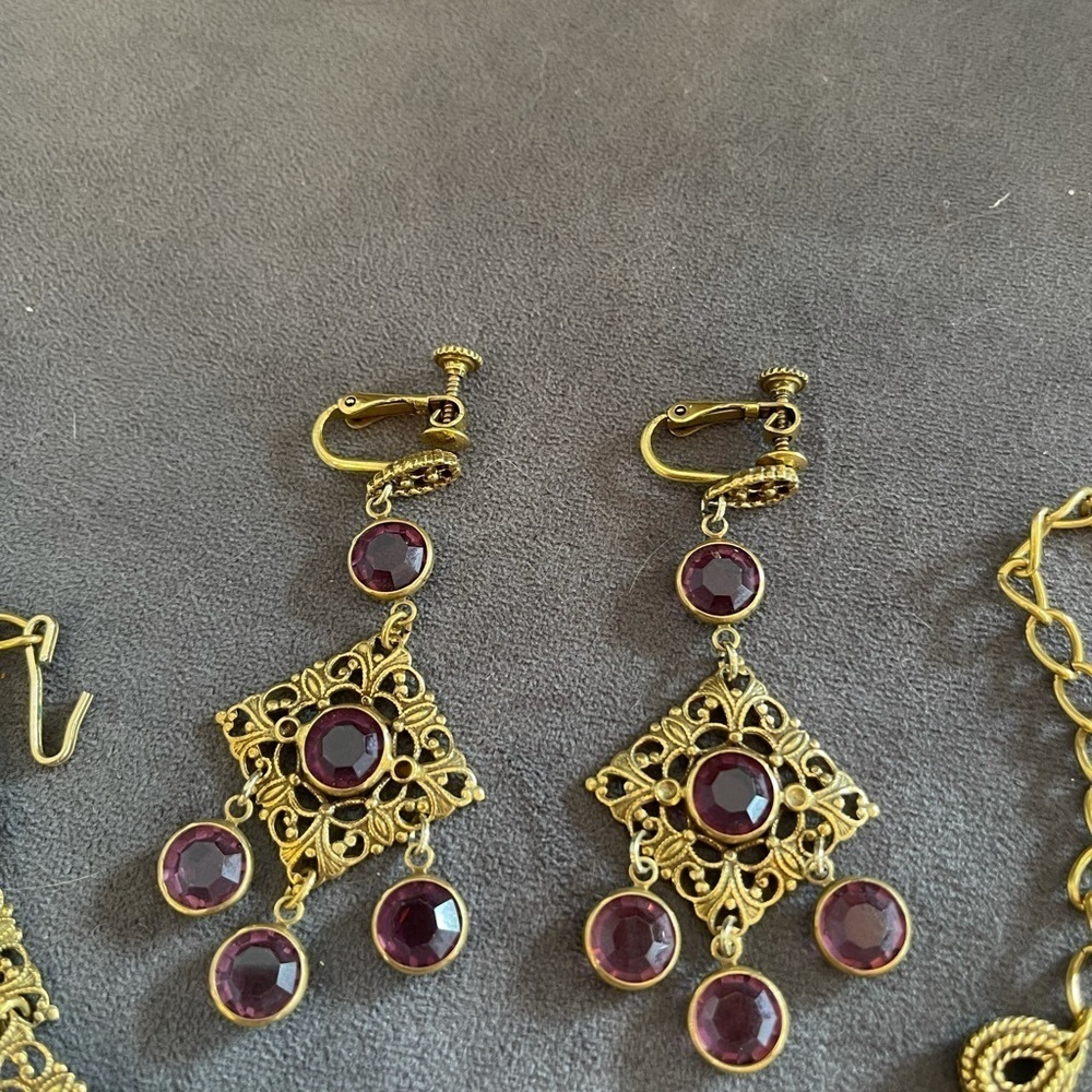 GOLDETTE Vintage Runway Art Deco Austrian Amethyst Crystals Necklace/Earring Set - Picture 4 of 4